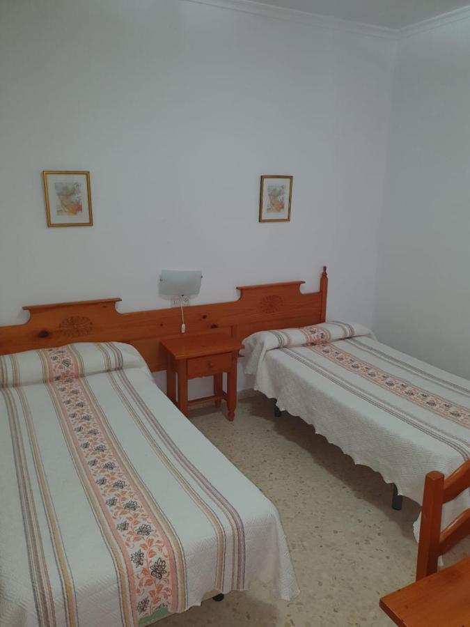 Pension Los Angeles La Puebla de Cazalla Luaran gambar